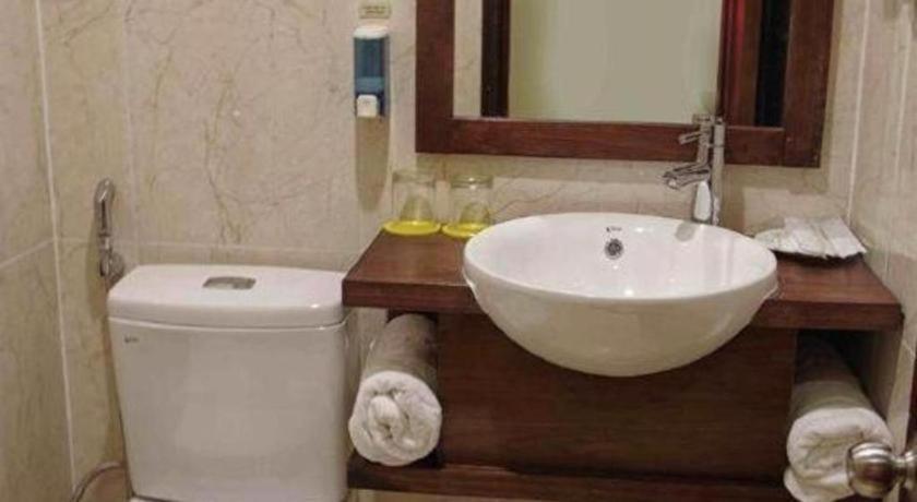 Origo Hotel 2*